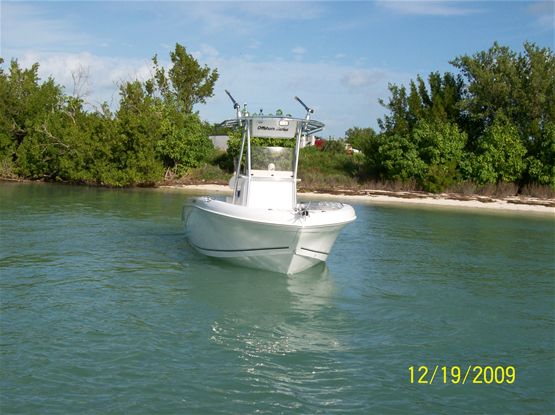 2010  22ft SeaChaser CC Boat Rental